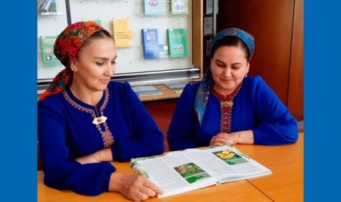 В Туркменистане организовали выставку сельскохозяйственной литературы