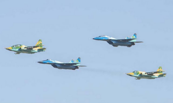 Воздушная часть парада в Туркменистане отличалась впечатляющей зрелищностью