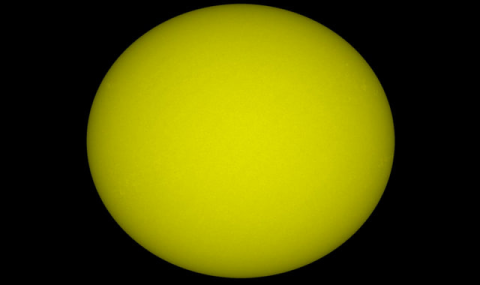 Впервые за четыре года на Солнце не видны темные пятна