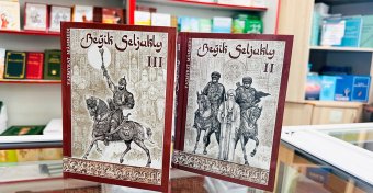 В Туркменистане издан третий том исторического романа «Великие Сельджуки»