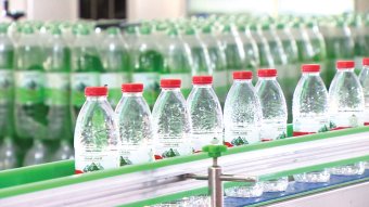 «Zürýada hyzmat» производит газированную и питьевую воду в городе Балканабат