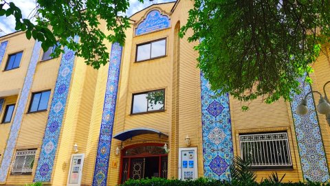 Культурный центр Посольства Ирана открыл набор на летние курсы персидского языка