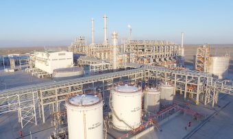В Туркменистане растет выпуск бензина ECO-93