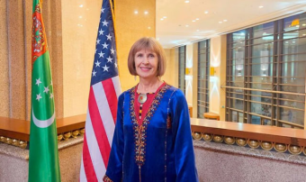 Посол США в Туркменистане отметила значение нейтралитета страны