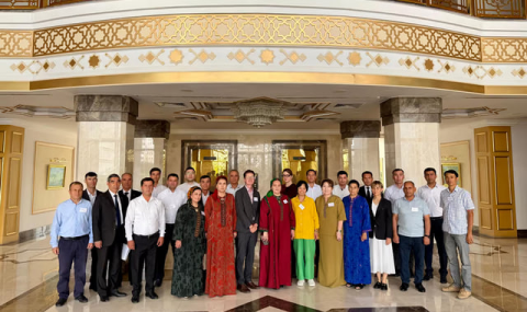 Специалисты Туркменистана прошли обучение по выявлению биологических угроз