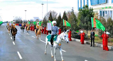 В Дашогузе состоялись торжества в честь Группы конных игр «Galkynyş» 