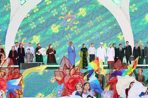 В день города Аркадаг новосёлы получили ключи от квартир  