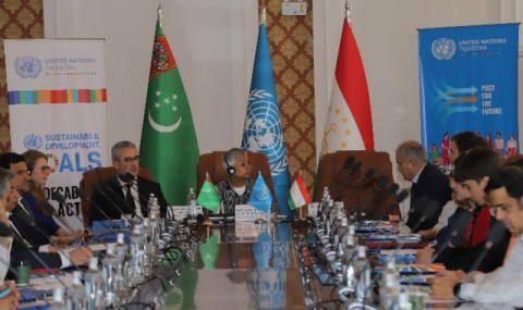 К 30-летию нейтралитета Туркменистана в Душанбе прошёл Молодёжный диалог