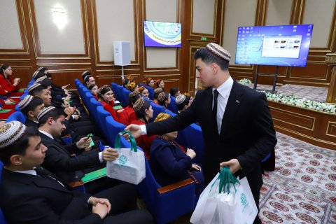 В Ашхабаде прошла научно-практическая конференция