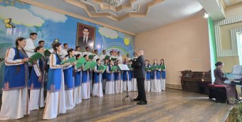 В Лебапе состоялся концерт камерного хора школы искусств
