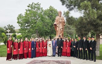 В Ашхабаде почтили память выдающегося индийского поэта Рабиндраната Тагора  