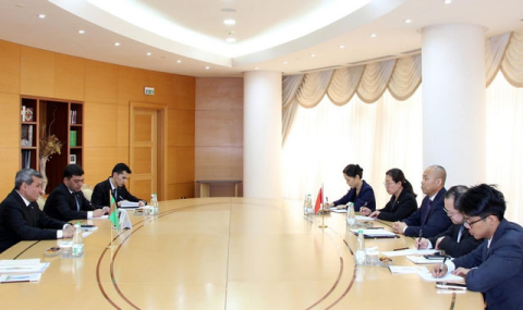 Глава МИД Туркменистана встретился с послом Китая в Ашхабаде