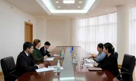 Туркменистан и ЮНИСЕФ обсудили сотрудничество в образовании и социальной сфере