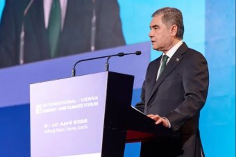 Герой-Аркадаг предложил инициативы по стабилизации энергетического сотрудничества