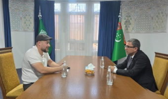 Посол Туркменистана провёл встречу с руководителем DUX Middle East