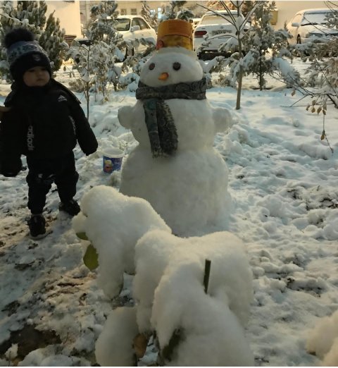 Зимой важно одеваться тепло, чтобы сохранить здоровье
