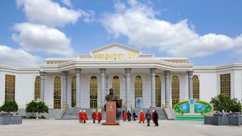 В Туркменистане отметили юбилей Гара Сейитлиева и Маммета Сейидова