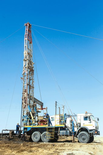 Туркменские нефтяники перевыполнили план по добыче нефти 