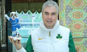 Герой-Аркадаг посетил Олимпийский городок Ашхабада