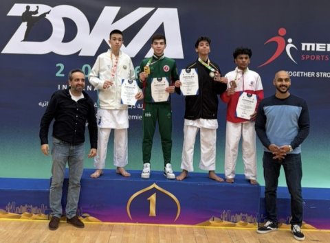 Ученик ашхабадской школы №52 завоевал золото международного турнира по карате в Дубае