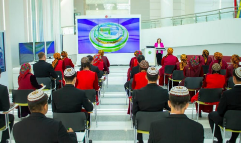 Двустороннее сотрудничество Туркменистана и Грузии в образовании усиливается