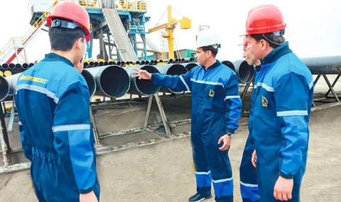 Студенты нефтяного училища завершили практику на предприятиях «Türkmennebit»