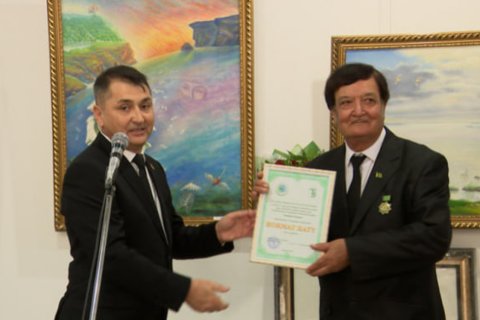 Персональная выставка Нуриддина Ниязова прошла в Ашхабаде 