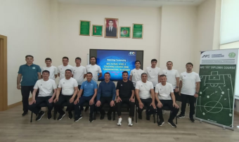 В Ашхабаде началось обучение тренеров по футзалу по программе АФК Level-1