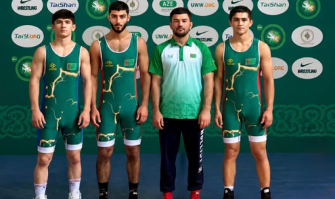 Туркменские борцы представят страну на чемпионате мира
