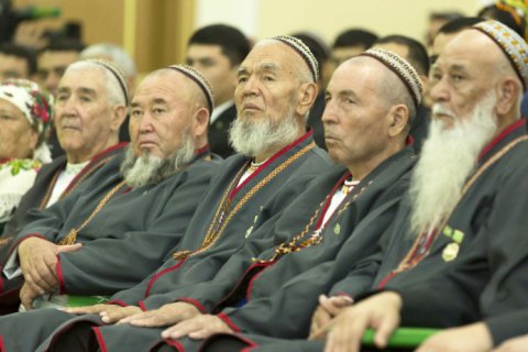 В Туркменистане законодательно утверждены новые правила для получения пенсий и пособий 