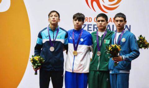 Туркменский боксер принес медаль команде