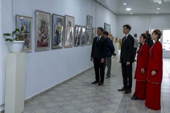 В Ашхабаде открылась художественная выставка к Новруз-байрамы